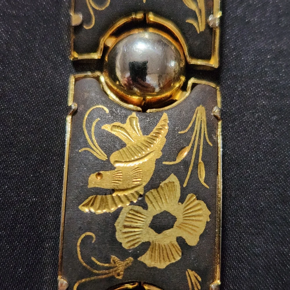 Vintage Damascene Victorian-Style Black and Gold Floral Bracelet & Pendant Set - Picture 5 of 8